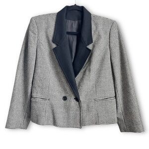 Vintage 100% Wool Black/White Houndstooth Double breasted women’s blazer | Twee